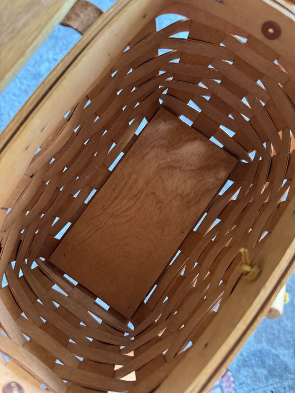 Longaberger Natural Brown Woven Picnic Basket with Handle Nantucket basket - Picture 5 of 12
